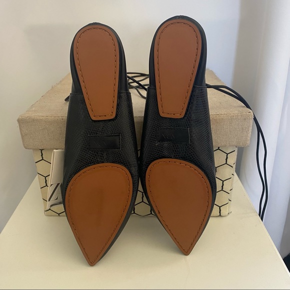 🆕NWT ZARA WRAP AROUND FLATS - Picture 3 of 4